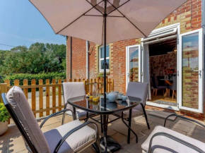 2 bed property in Ventnor 82973